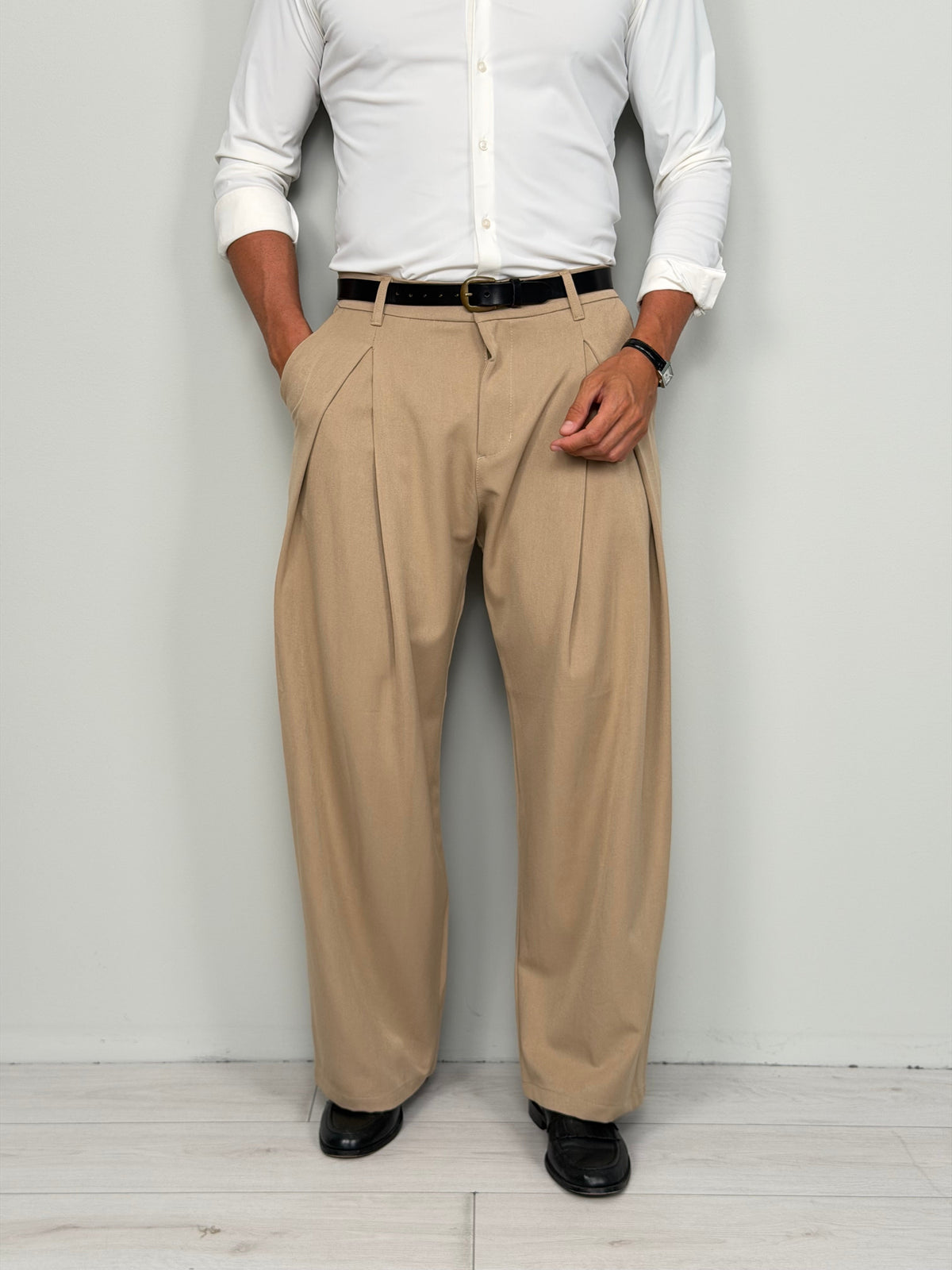 Pantaloni Club a gamba larga con tasca posteriore