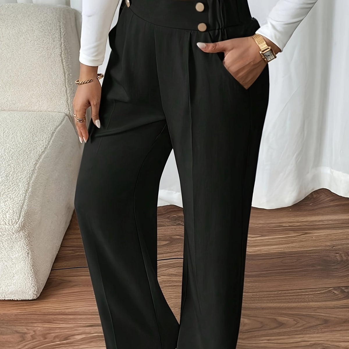 Pantalon tailleur droit à l'élégance décontractée