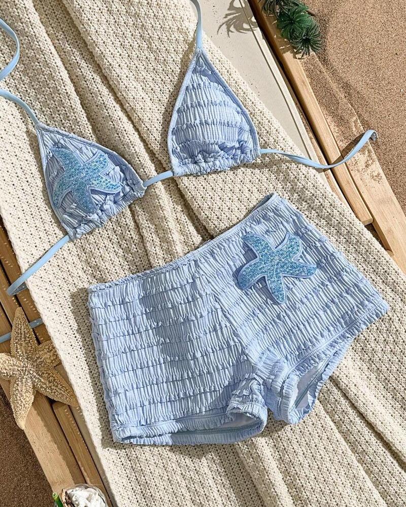Conjunt de bikini de dues peces amb brodats de l'estrella del mar i seques, amb coll de gola
