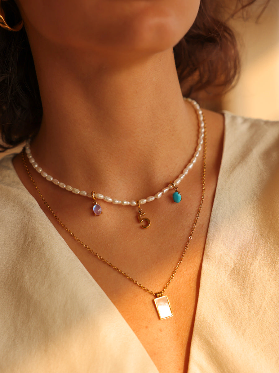 Collier de Perles Élégantes