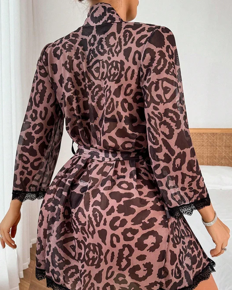 Sexy bikini-sett med leopardprint og spaghettistropper