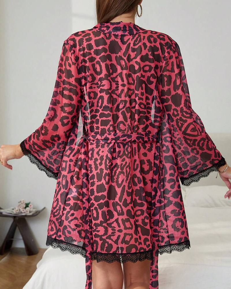 Sexy bikini-sett med leopardprint og spaghettistropper
