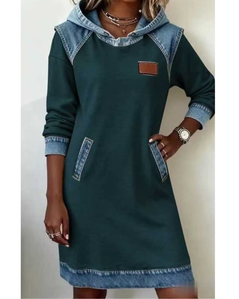 Sweatkjole med hette og jeans-effekt