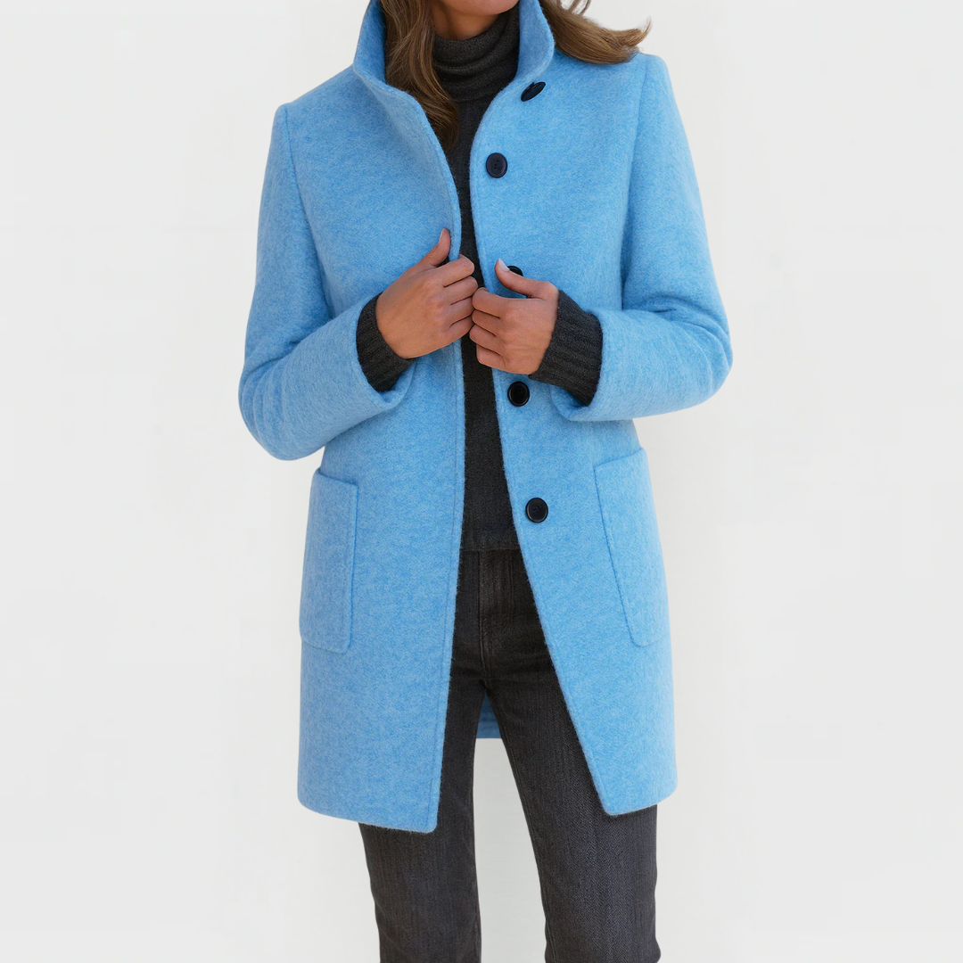 Manteau en laine coupe midi