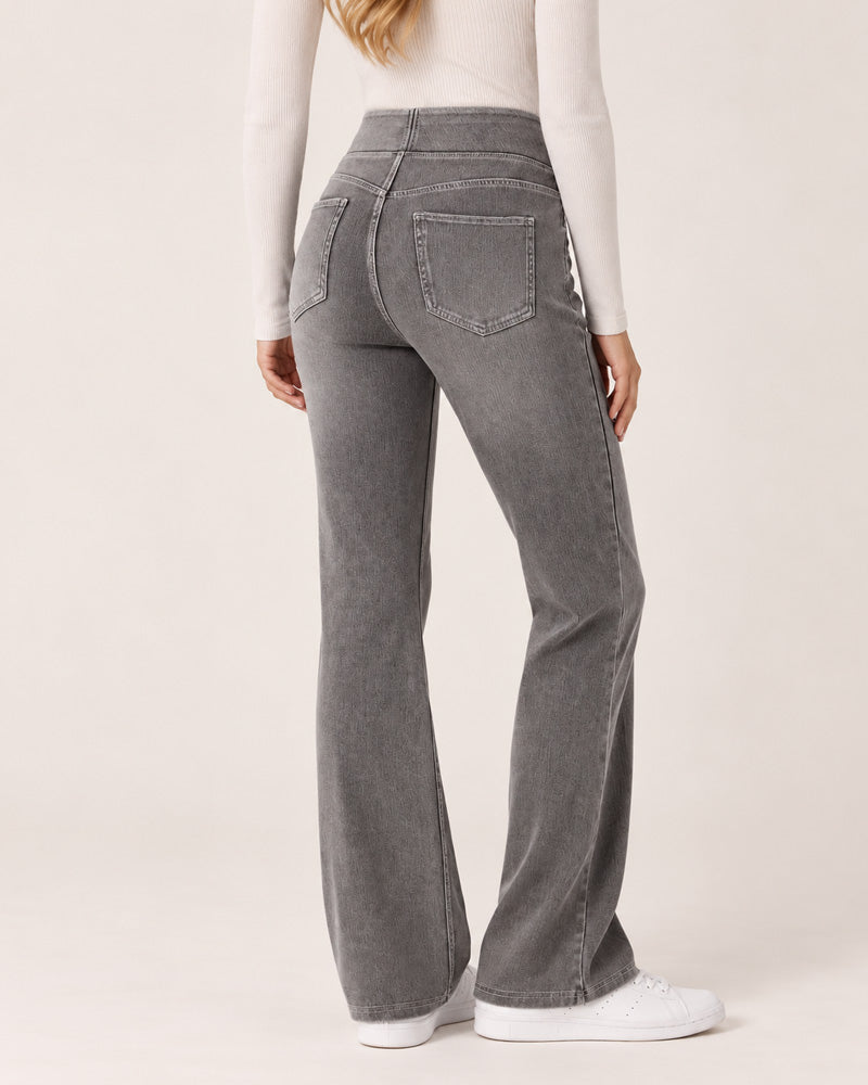 Jeans bootcut sbiaditi a vita alta