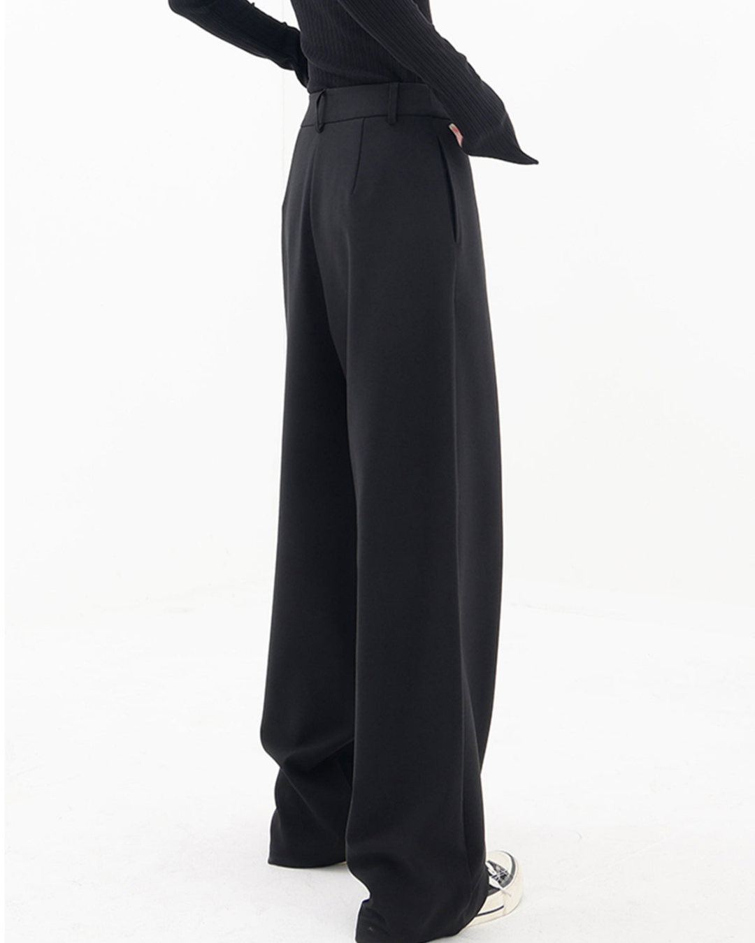 Pantaloni a gamba larga con design