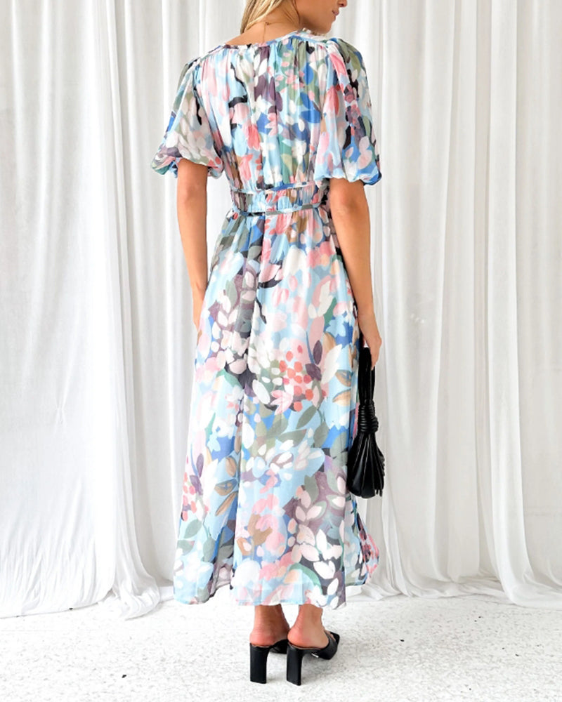 Vestido femenino con motivo floral