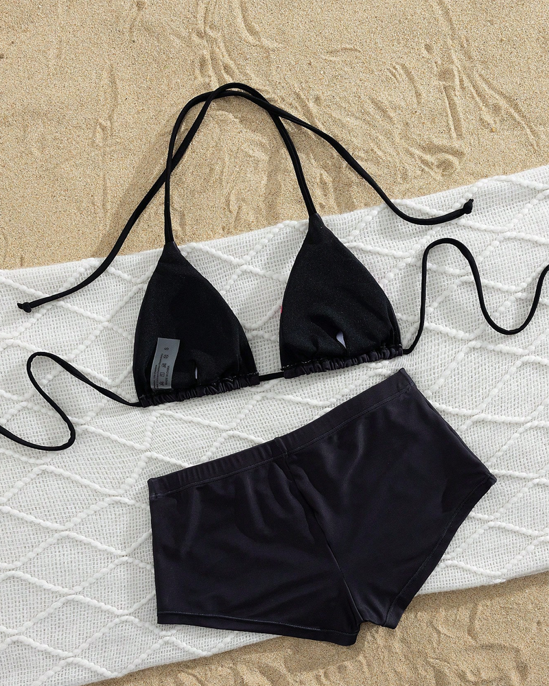 Set bikini a due pezzi stampato con top allacciato al collo e vita alta
