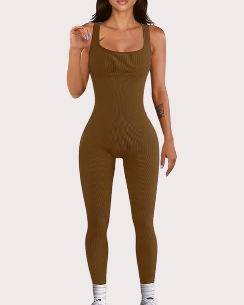 Body complet amb gran control abdominal
