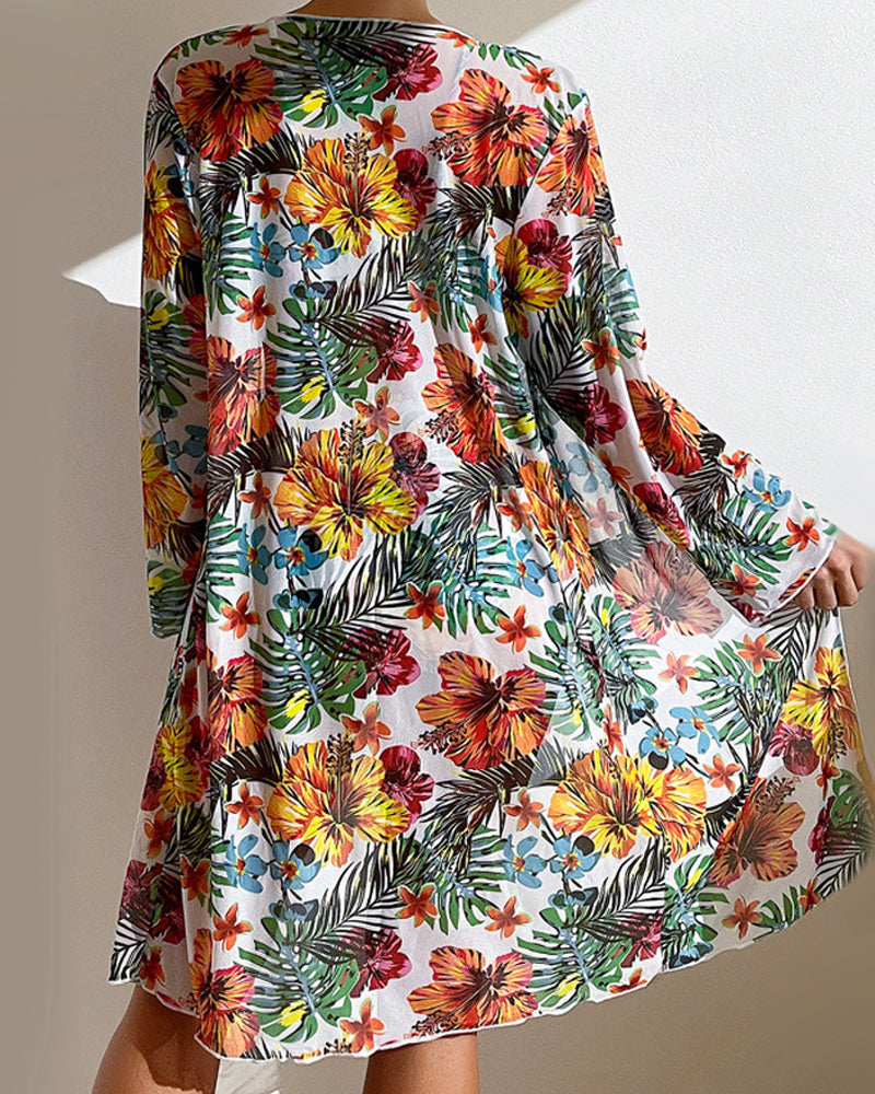 Bikini avec paréo fleuri