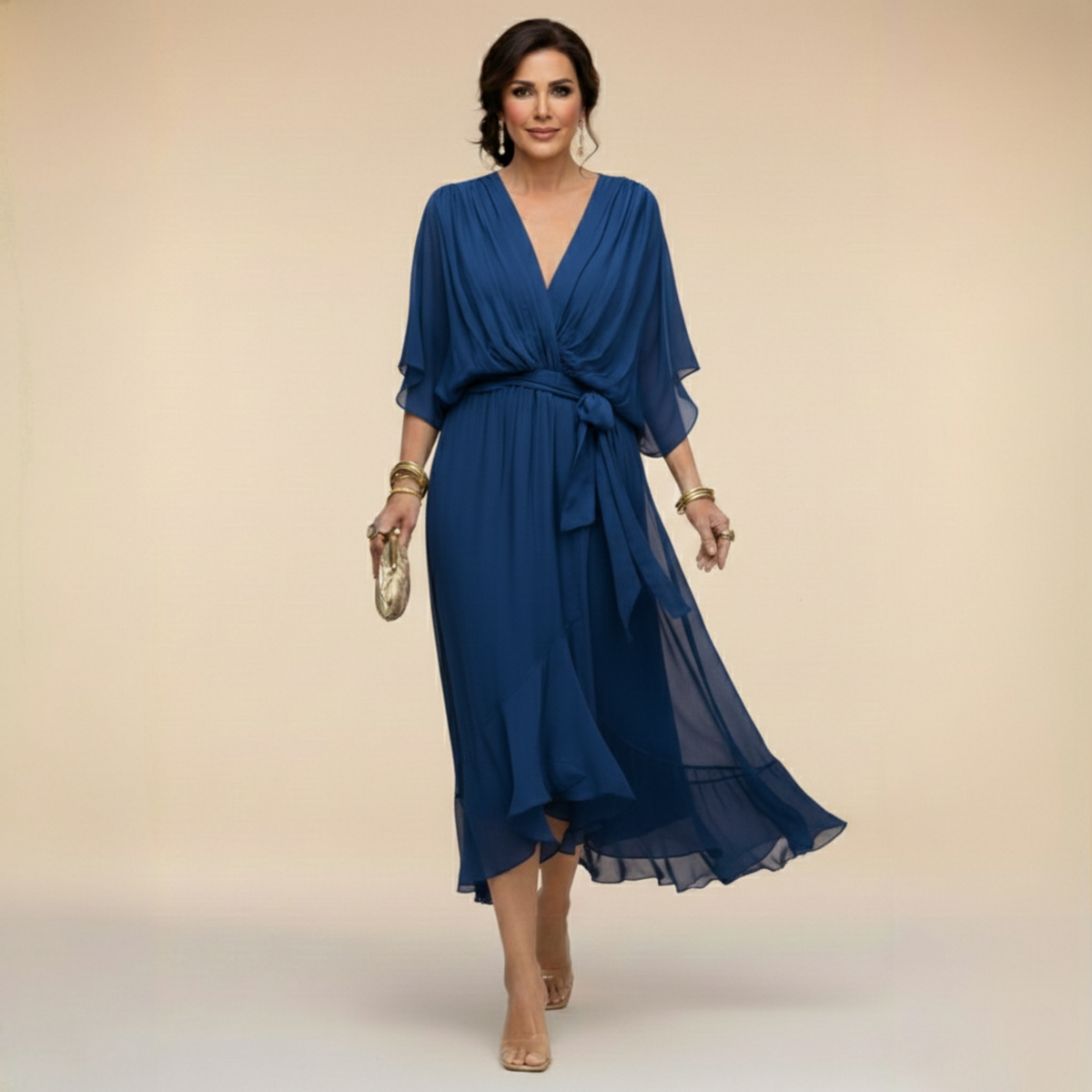 Abito in chiffon con scollo a V