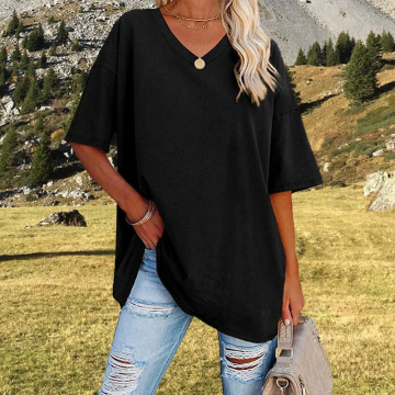 T-shirt da donna con scollo a V