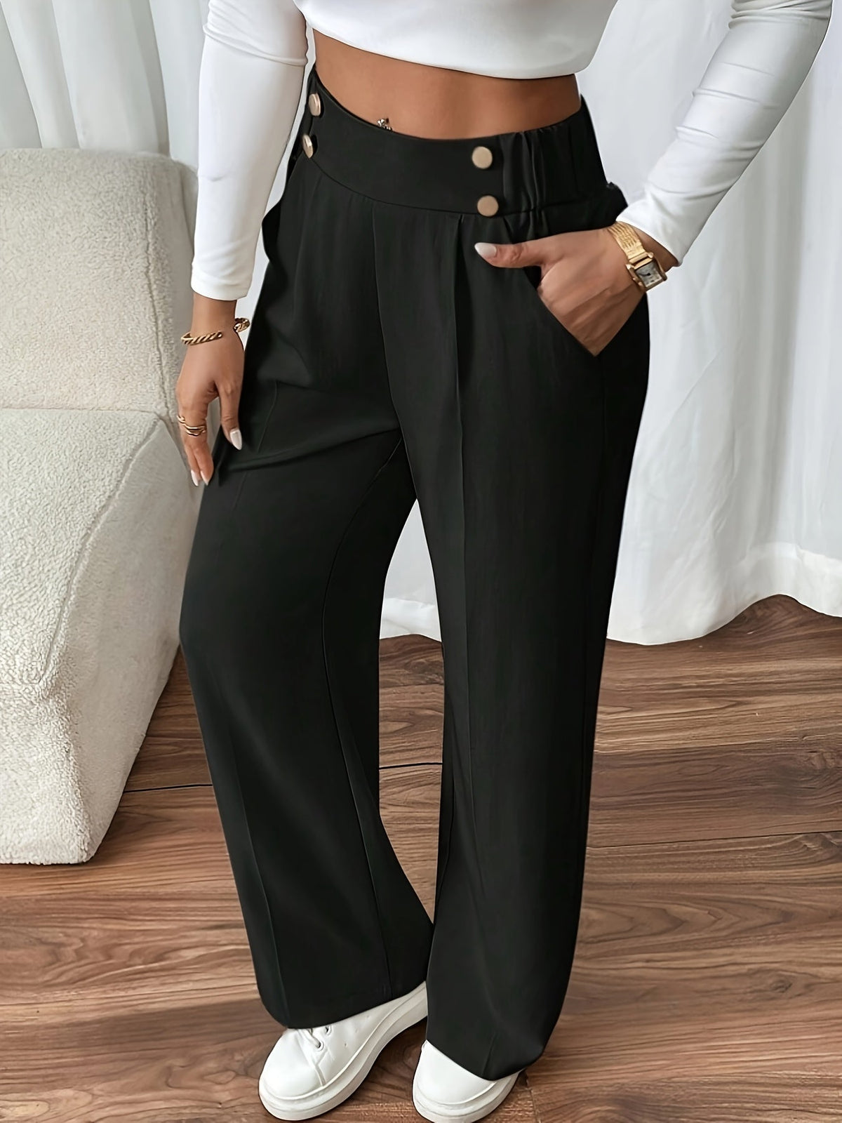 Pantaloni sartoriali dritti dall'eleganza casual