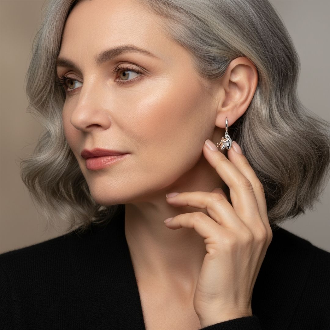 L’Étreinte éternelle — bague femme et chat