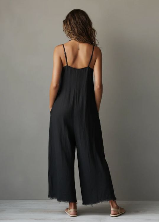 Combinaison minimaliste en lin pour femme