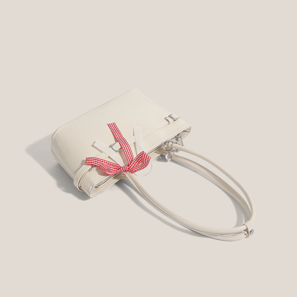 Bolso tote con lazo estructurado
