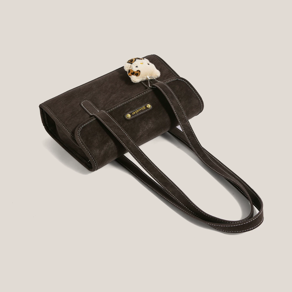 Bolso tote con solapa frontal