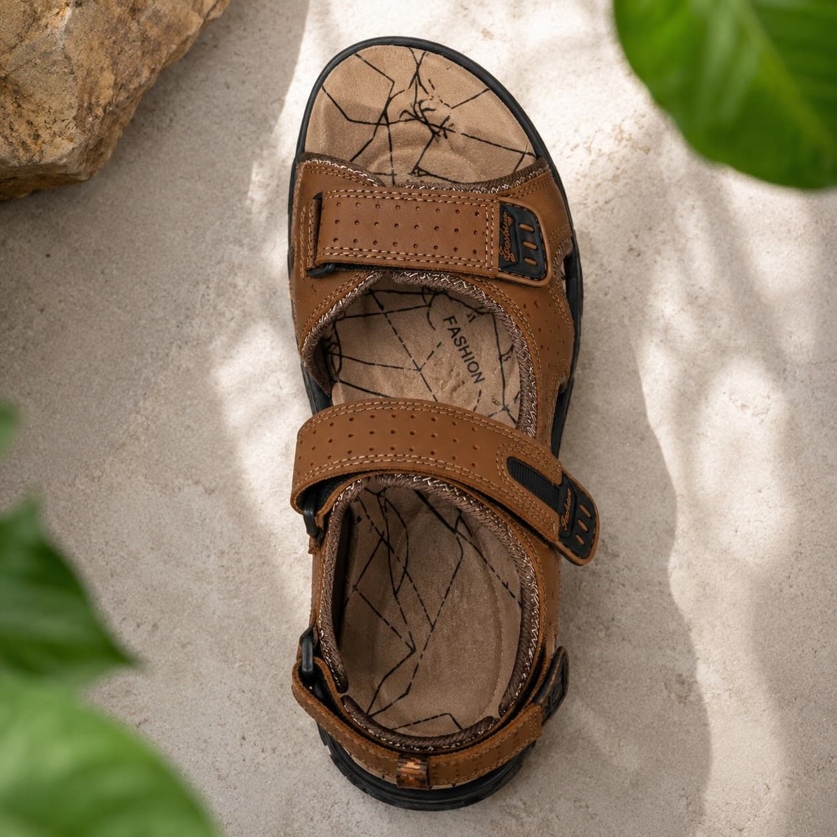 Sandales de sport en cuir à velcro