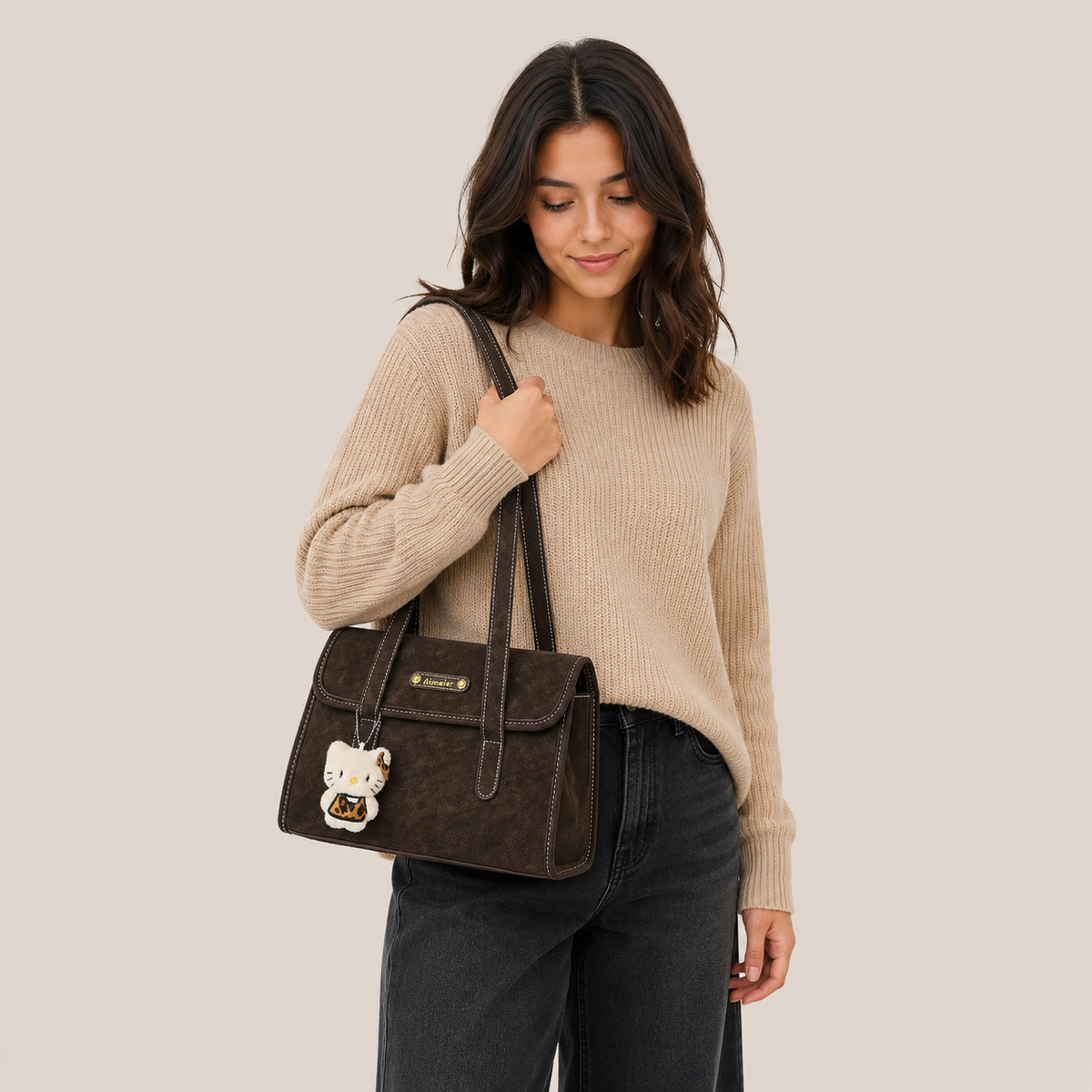 Bolso tote con solapa frontal