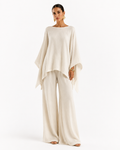 Ensemble minimaliste en lin avec tunique oversize