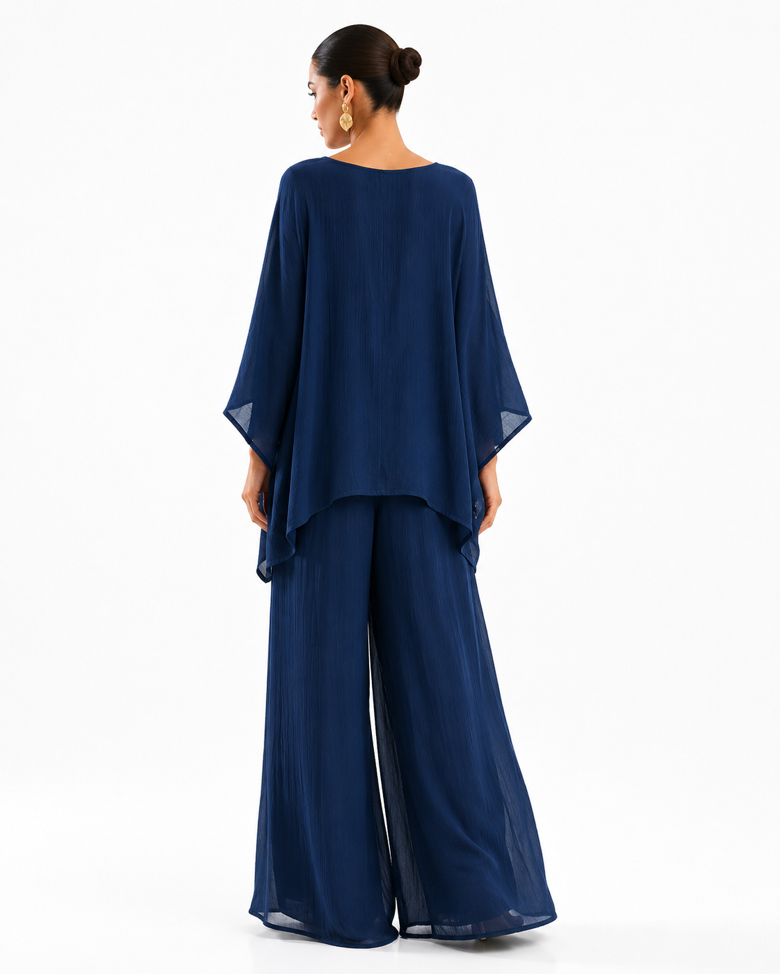Ensemble minimaliste en lin avec tunique oversize