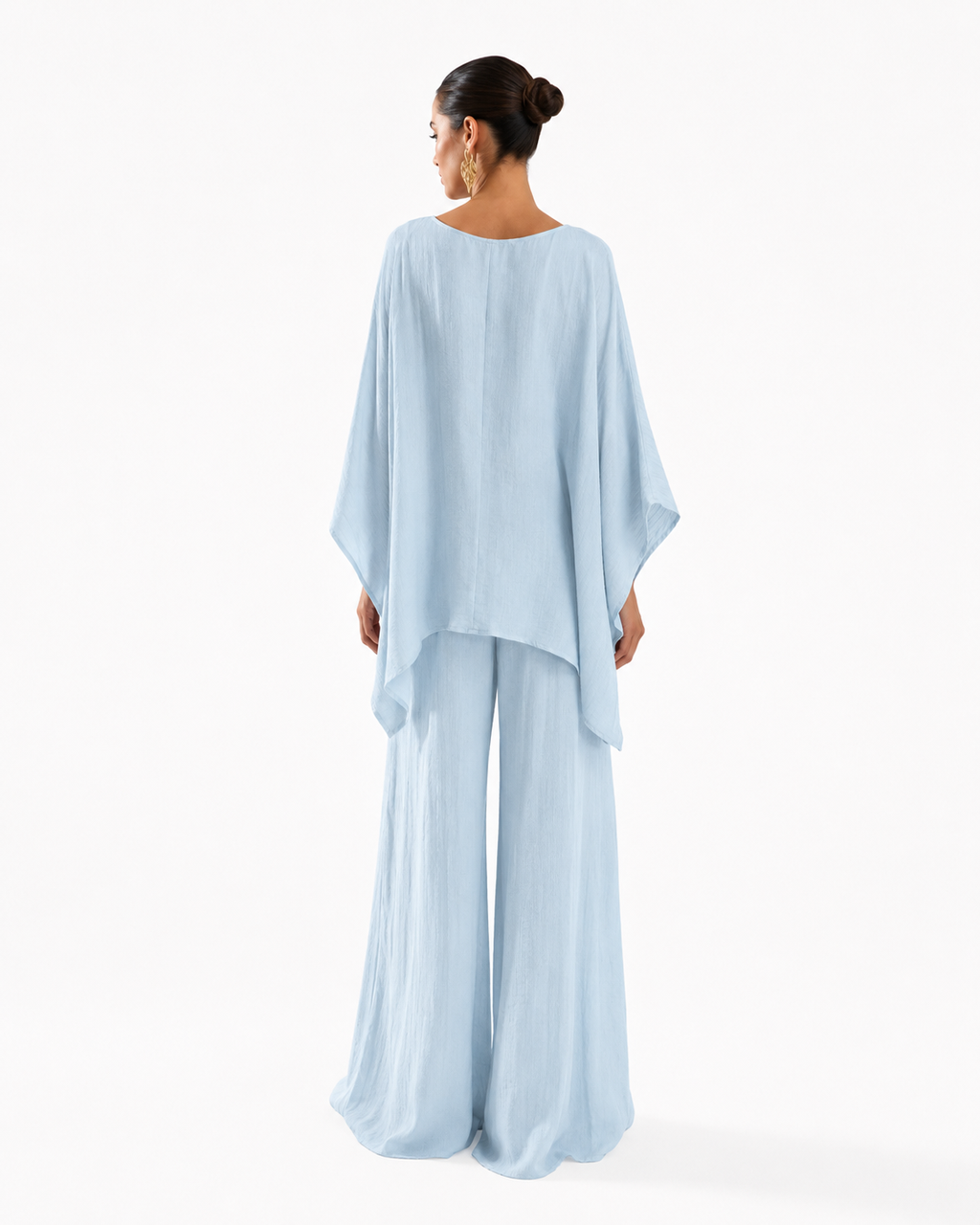Ensemble minimaliste en lin avec tunique oversize