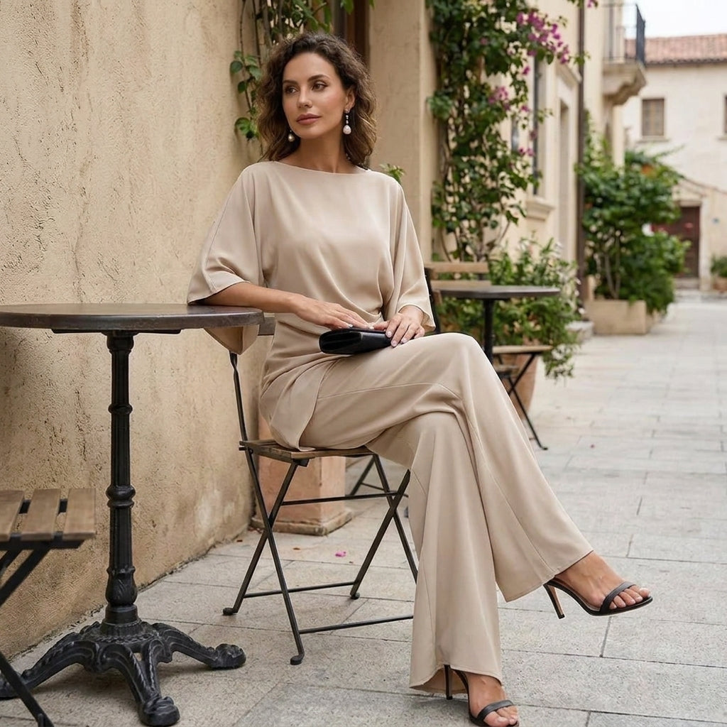 Gabriela | Completo con blusa drappeggiata e pantaloni a gamba larga