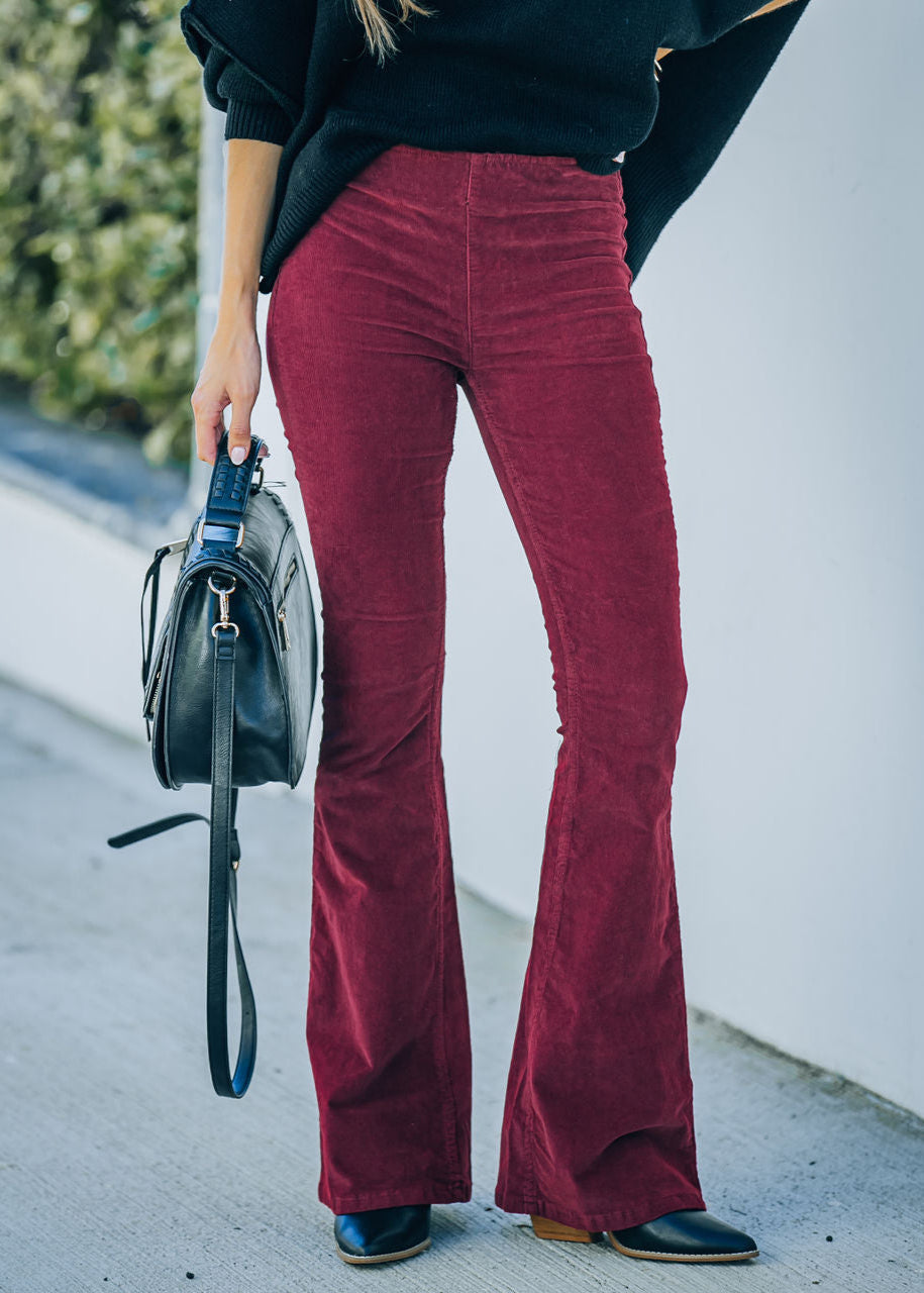 Pantalones acampanados de pana