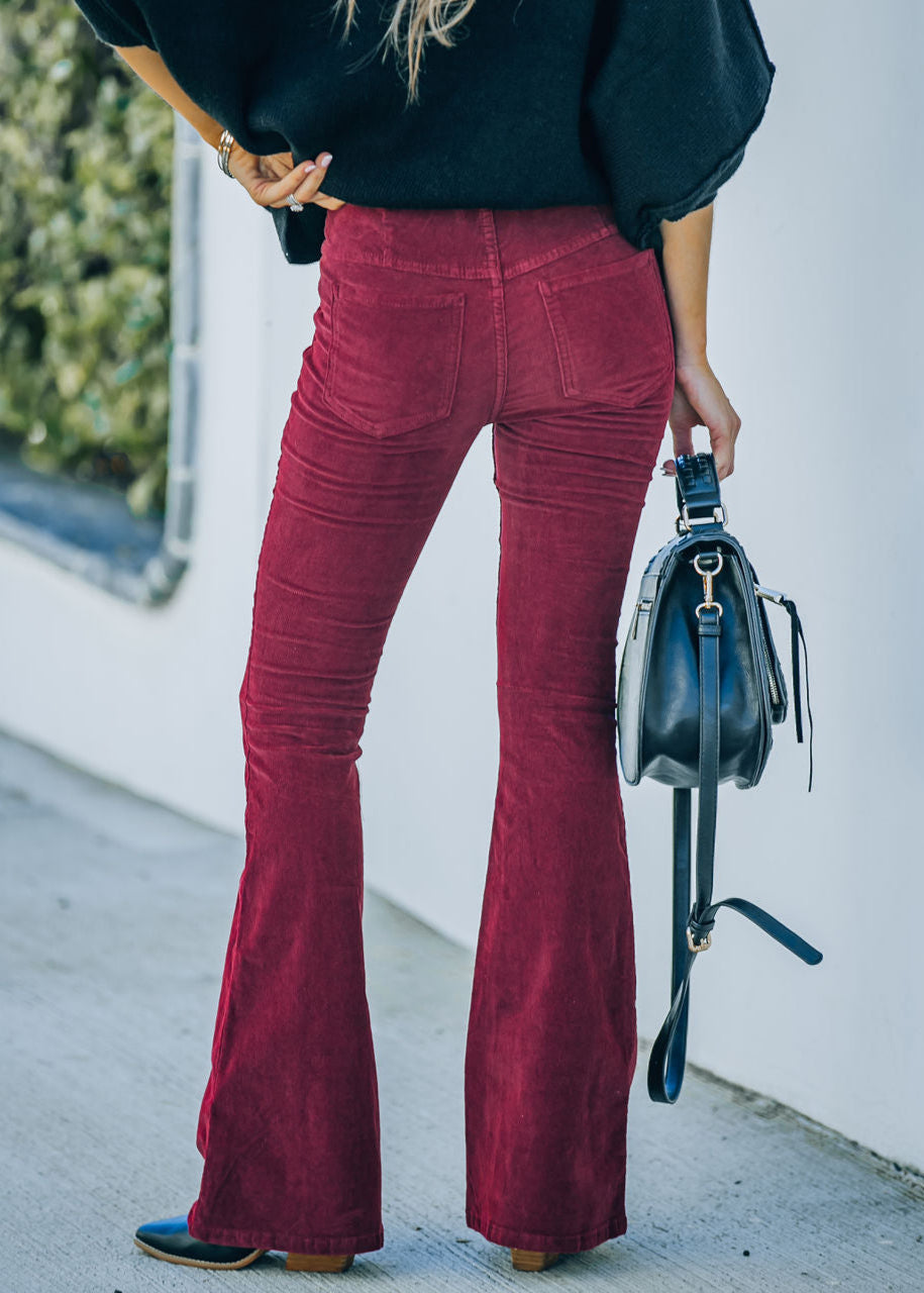 Pantalones acampanados de pana