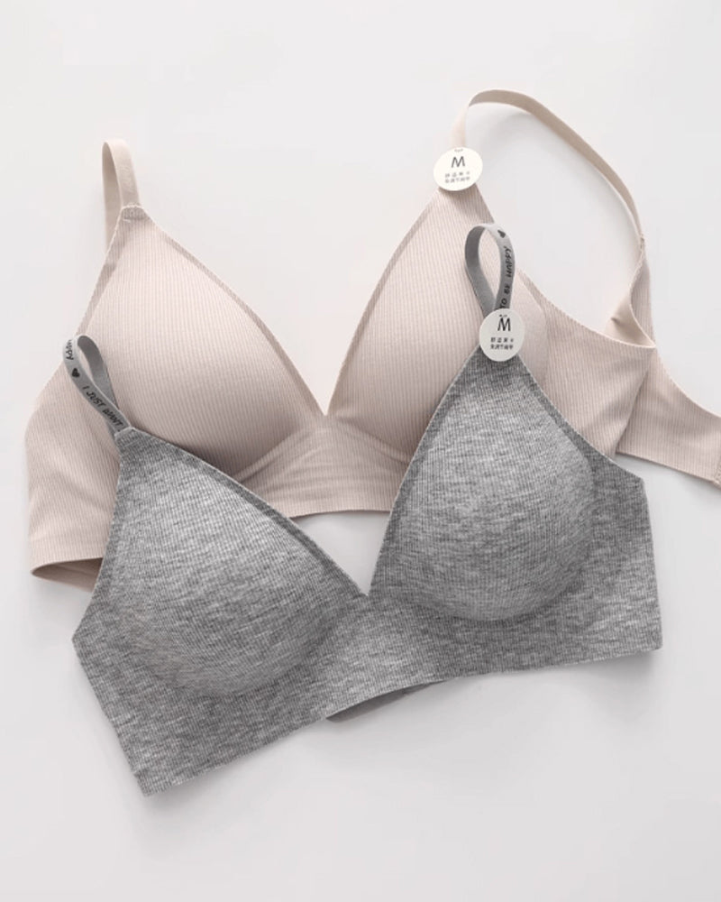 Soutien-gorge confort sans armatures à fines bretelles et décolleté en V profond
