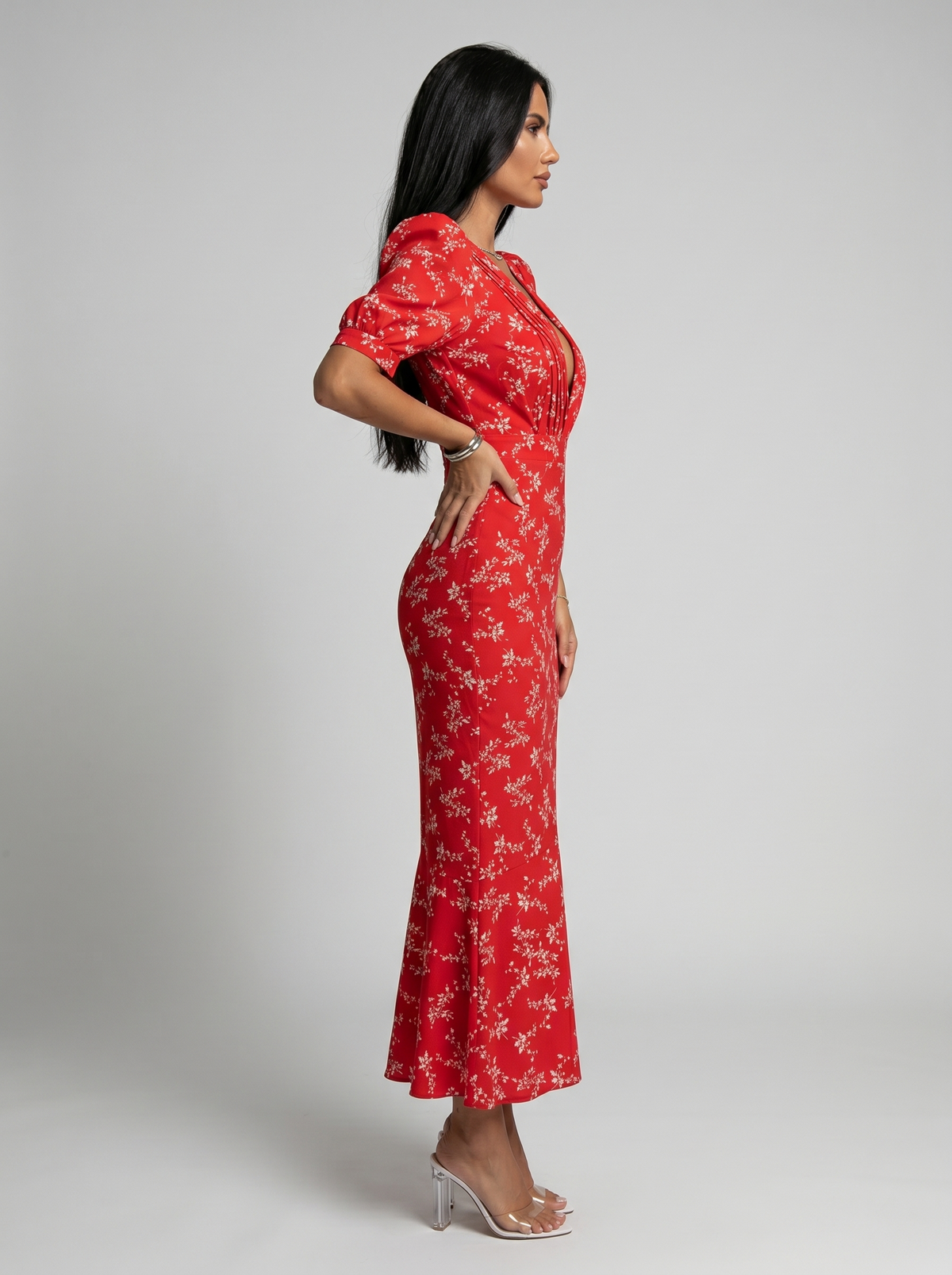 Amaia | Vestit amb disseny floral i coll en V
