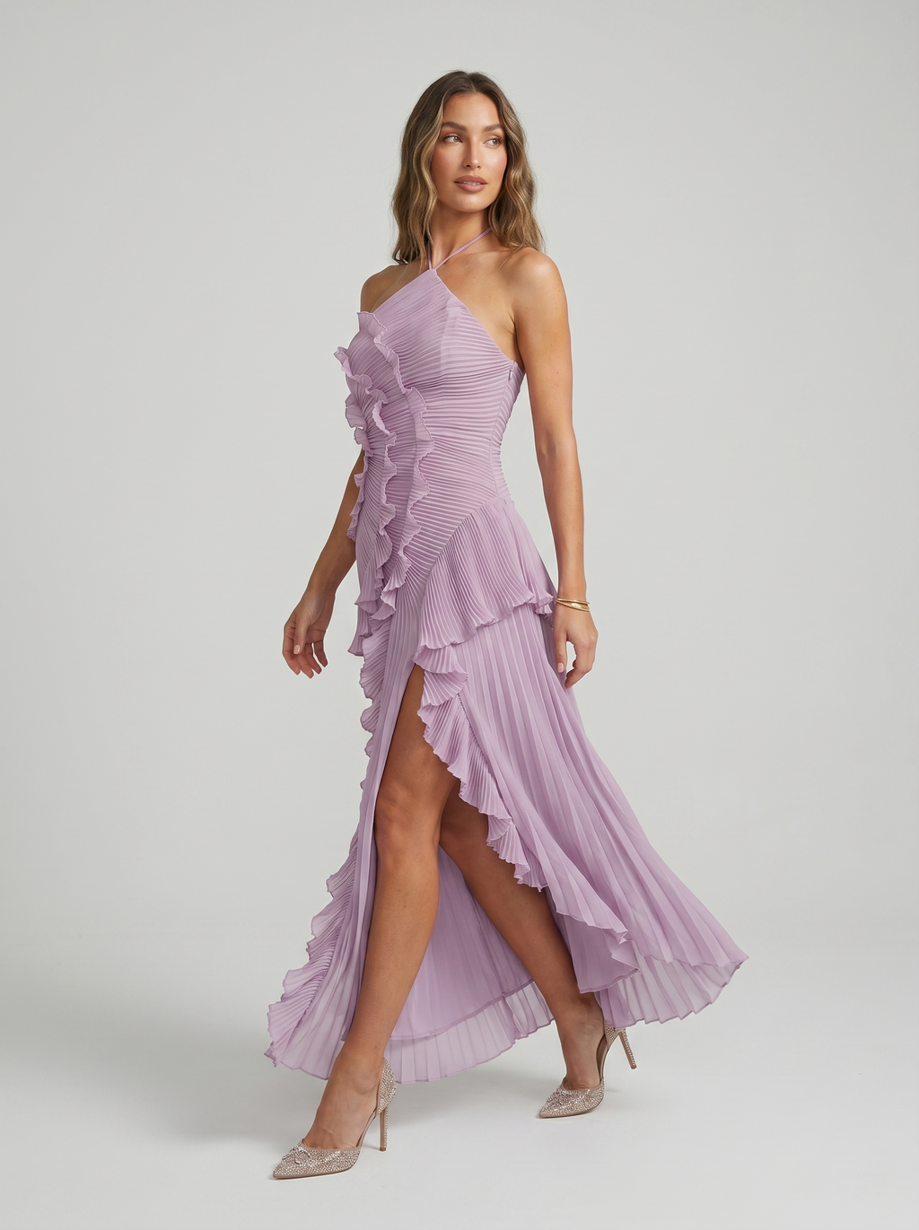 Robe longue plissée à volants