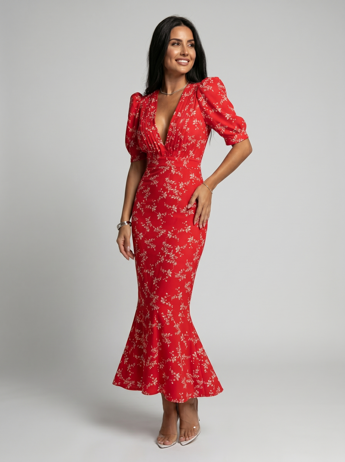 Amaia | Vestit amb disseny floral i coll en V