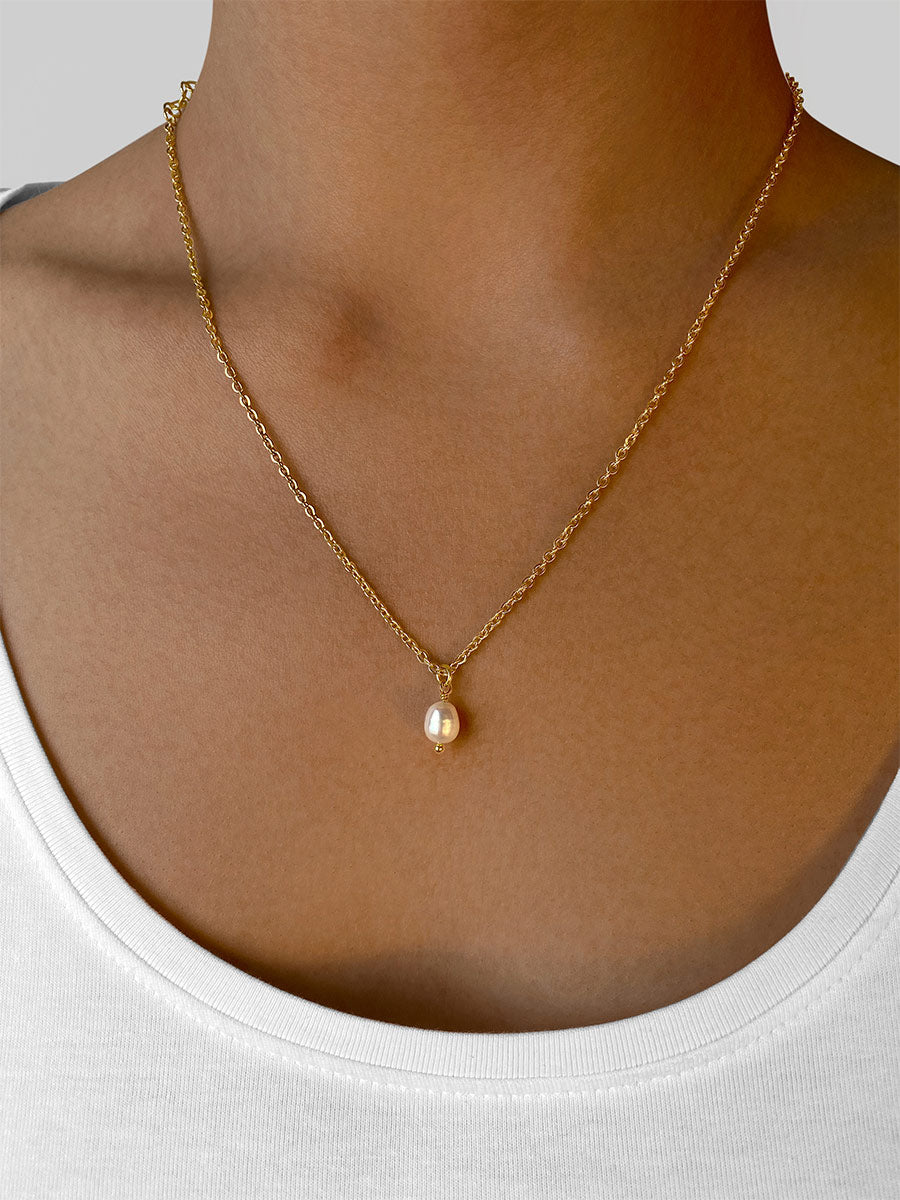 Collaret Minimalista amb Penjoll de Perla