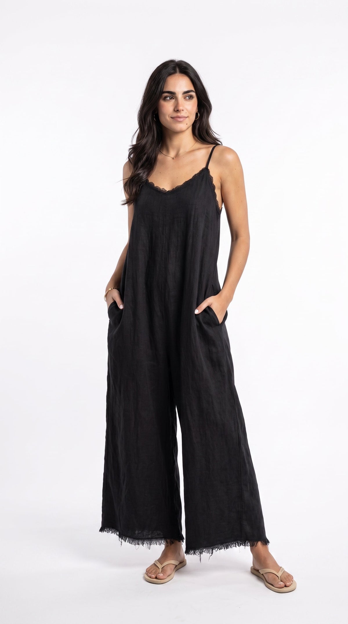 Combinaison minimaliste en lin pour femme