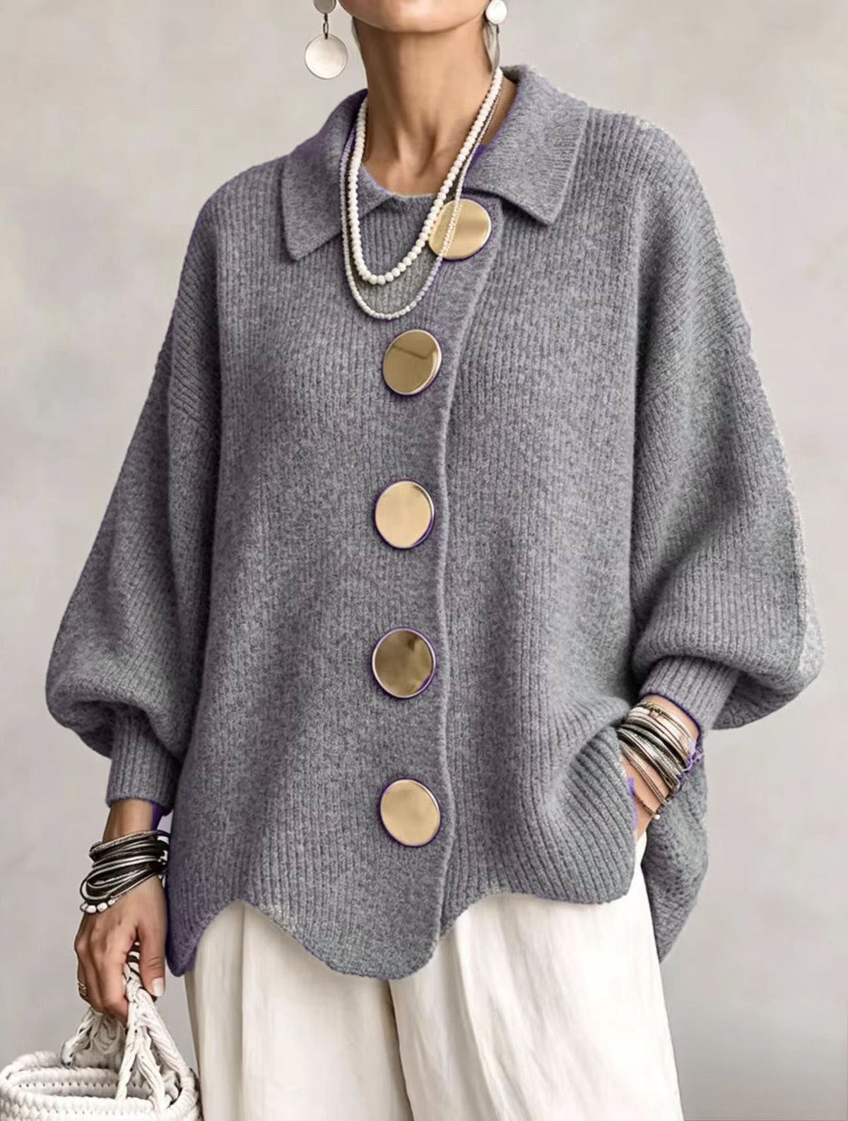Cárdigan oversize con botones metálicos