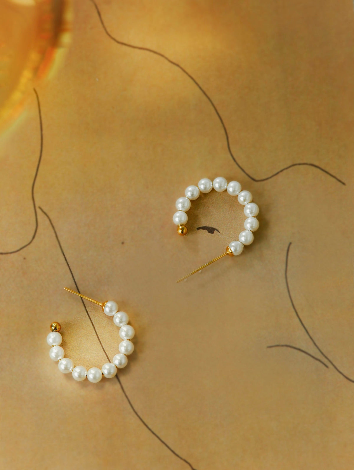 Orecchini Classici con Perle