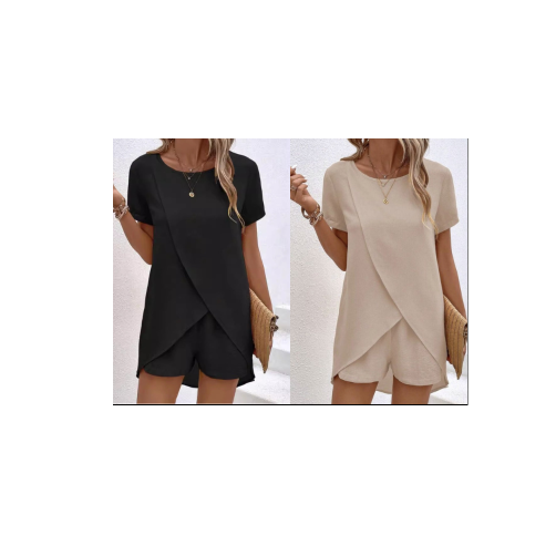 Conjunt de top asimètric de pell i pantalons curts de color uniforme