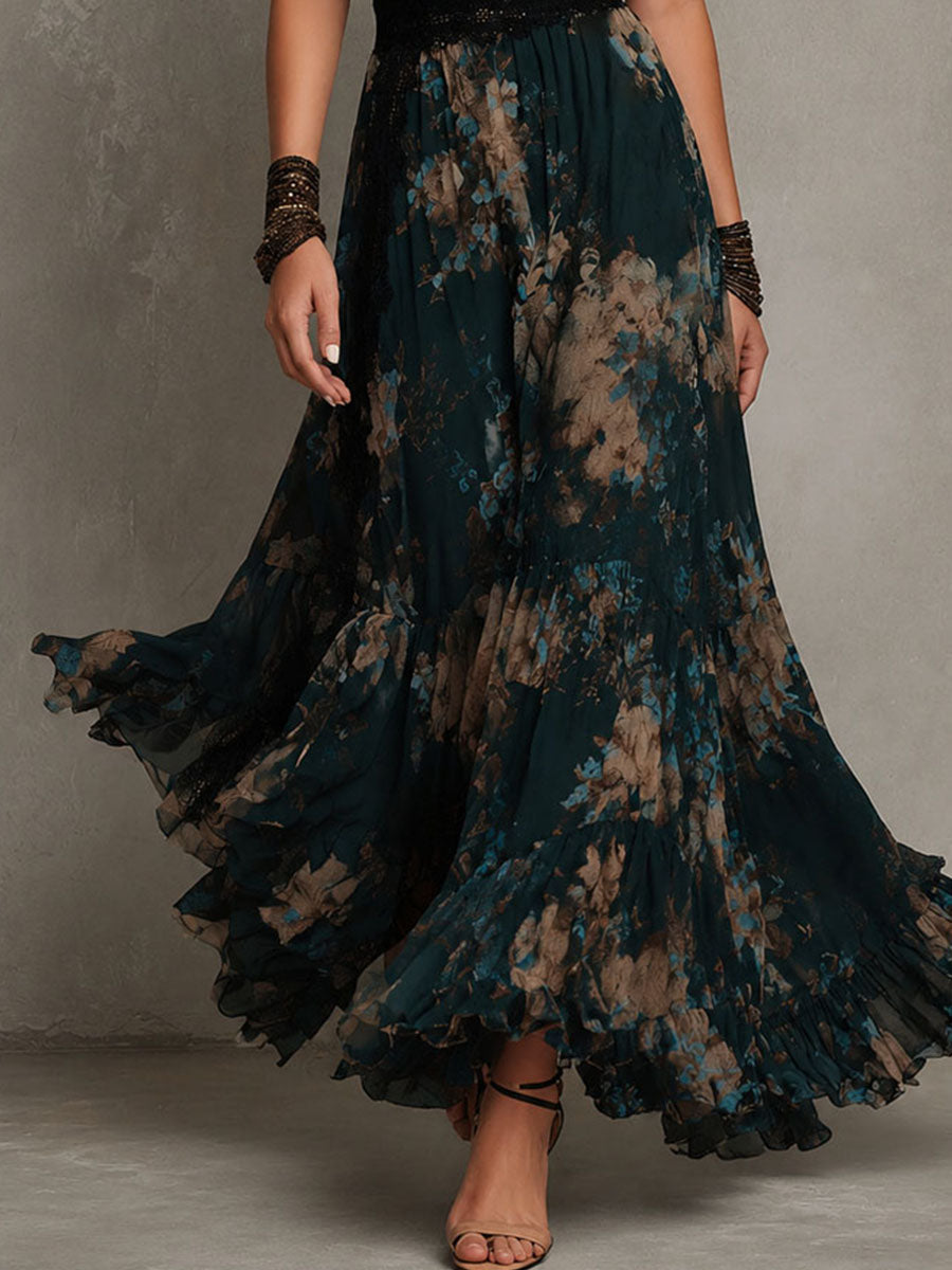 Robe longue en mousseline vert foncé avec dentelle florale