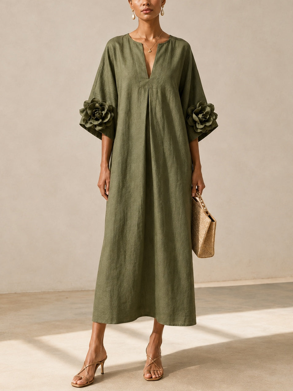 Vestito midi verde oliva con scollo a V e maniche con stampa floreale Livia