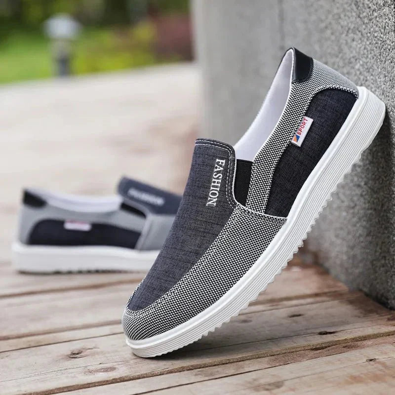 Scarpa slip-on versatile da uomo