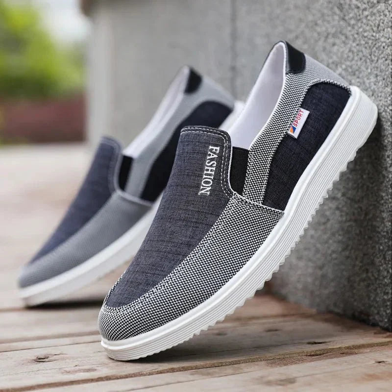 Scarpa slip-on versatile da uomo
