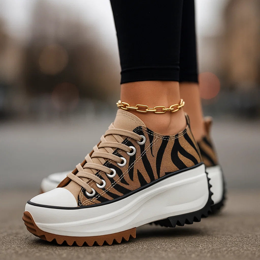 Sneakers med dempet platåsåle
