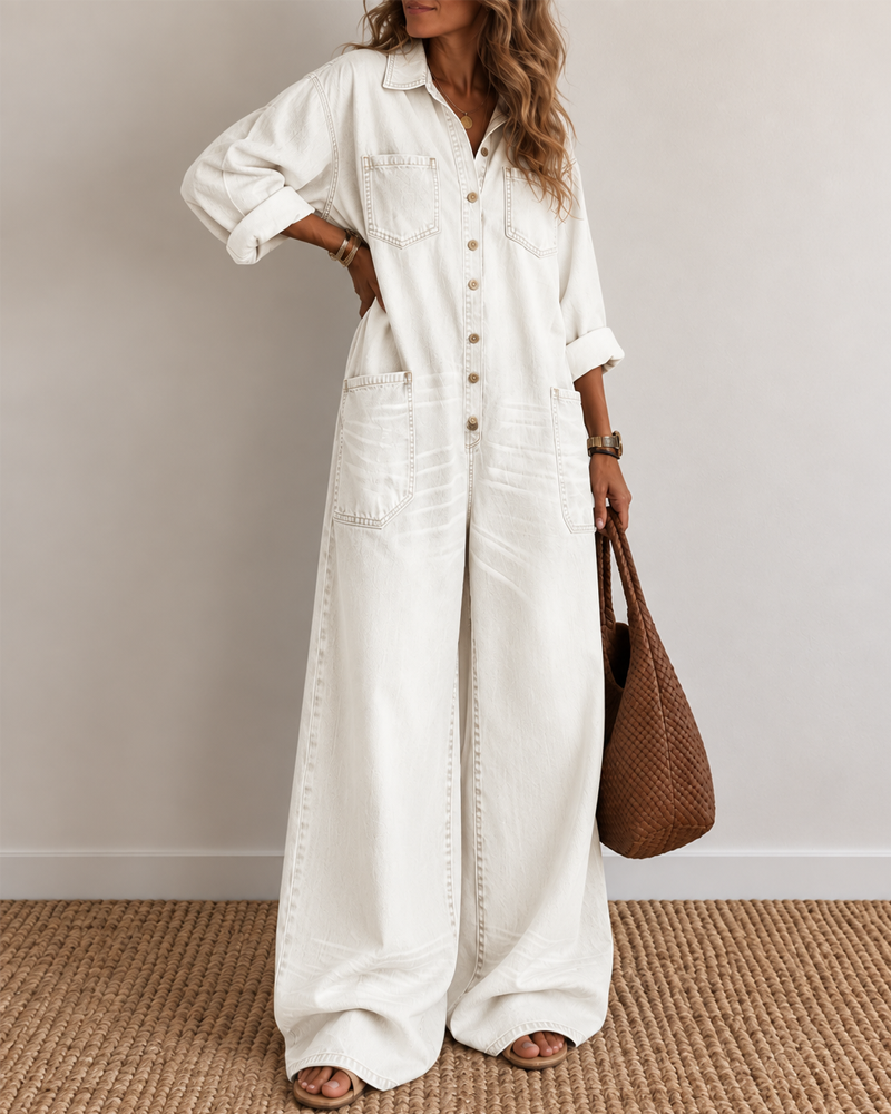 Denim jumpsuit med skjorteknapper og vide ben