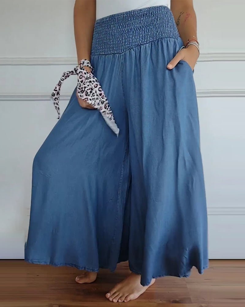 Pantaloni dal taglio casual