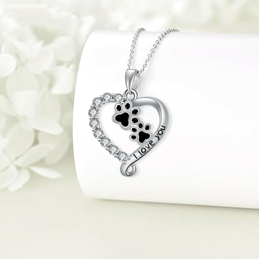 Collare con cuore e impronta