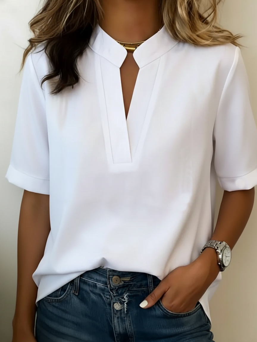 Elegant bluse med raffinert hals