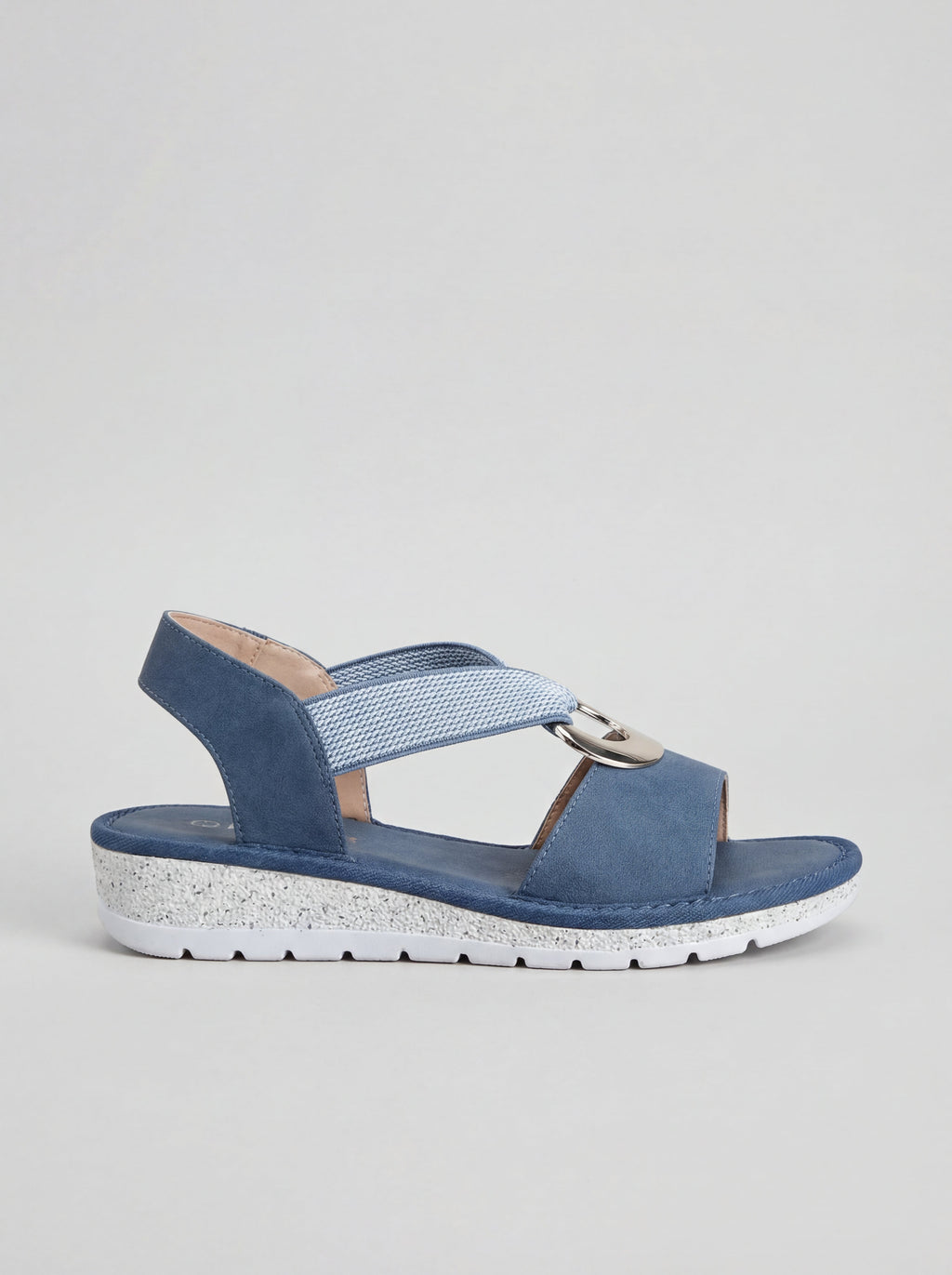 Flate sandaler med elastisk overdel