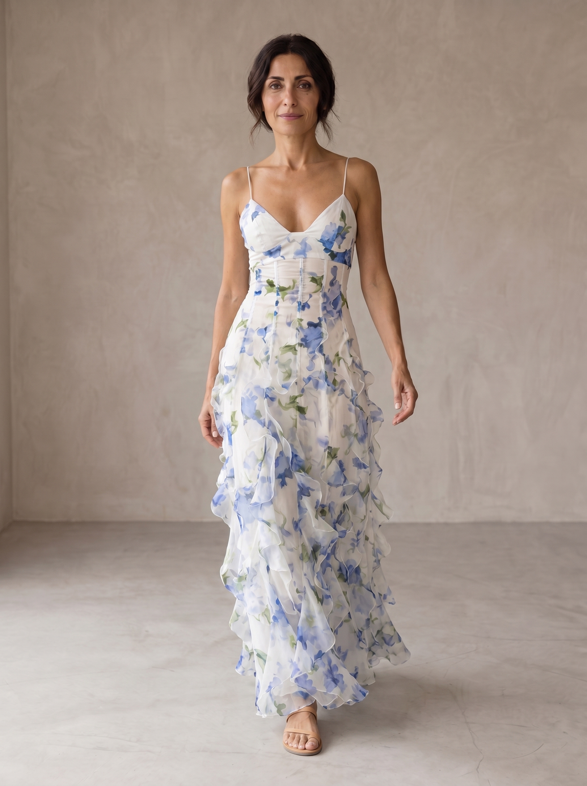 Floral midikjole med volanger
