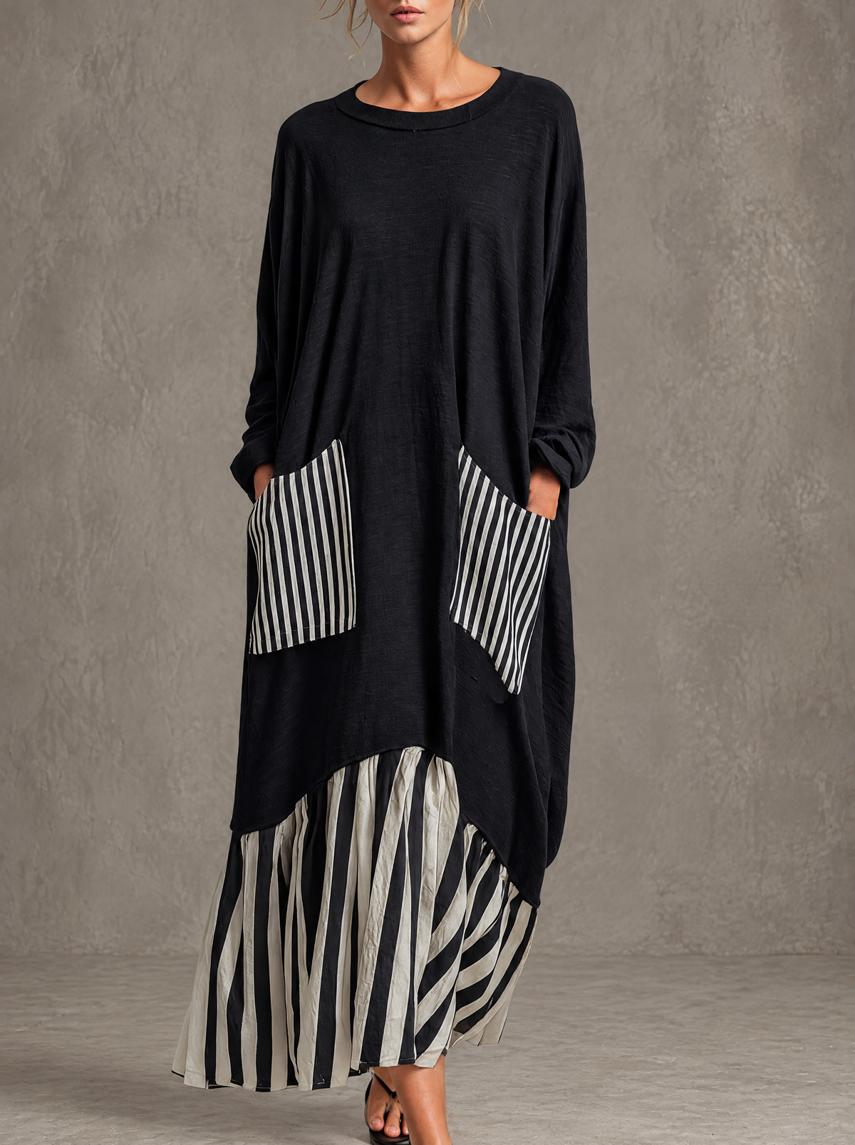 Vestido largo oversize de algodón negro con rayas